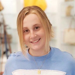 Meet your Posher, Madelyn